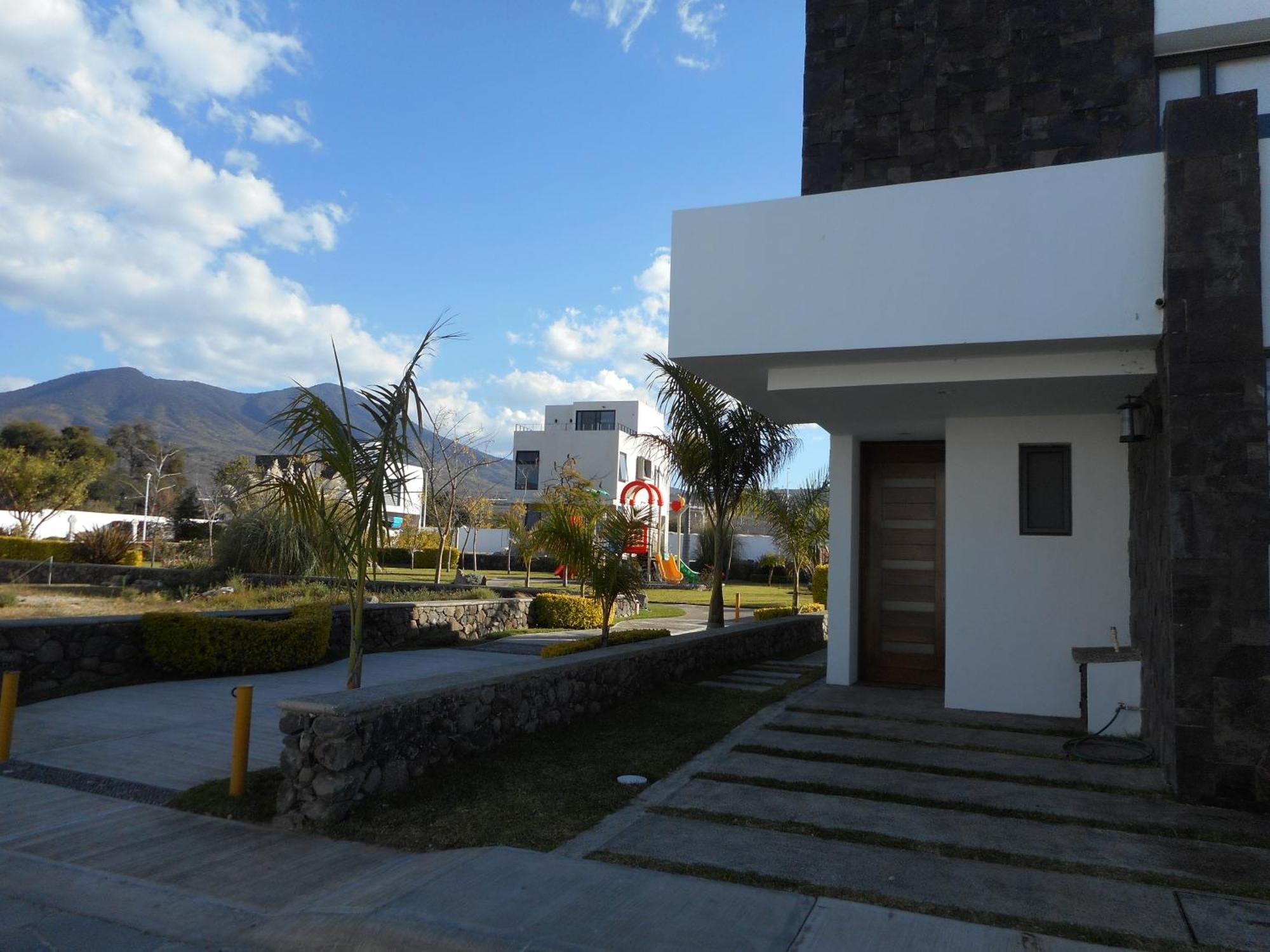 Hermosa Casa En Orilla Del Lago -Zona De Villedos- San Cristobal Zapotitlan Eksteriør billede